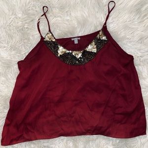 Maroon sequenced top- formal or casual fitting